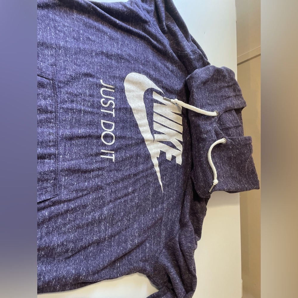 Womens Nike sweatshirt size XL